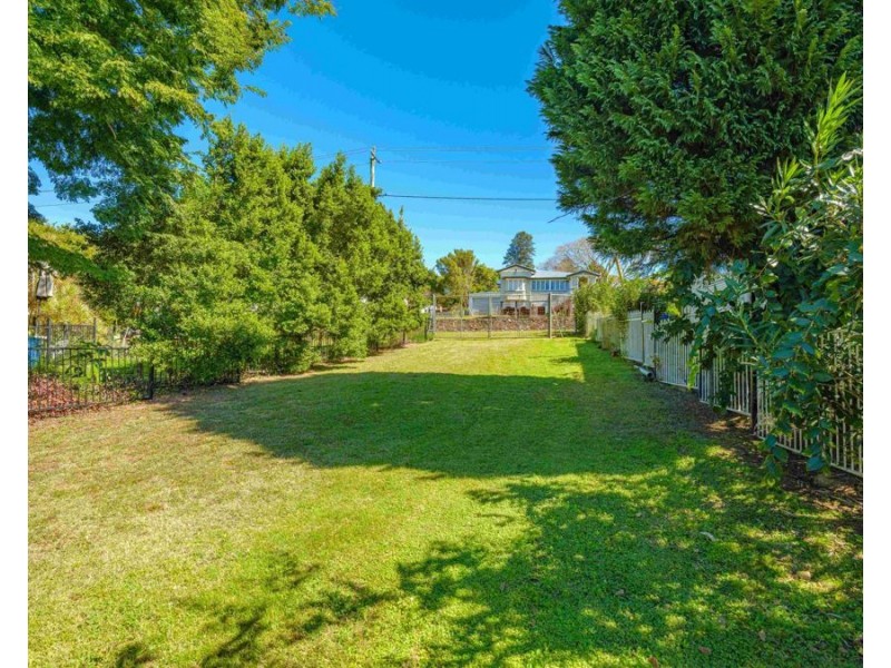 51 Crescent Road, Gympie QLD 4570