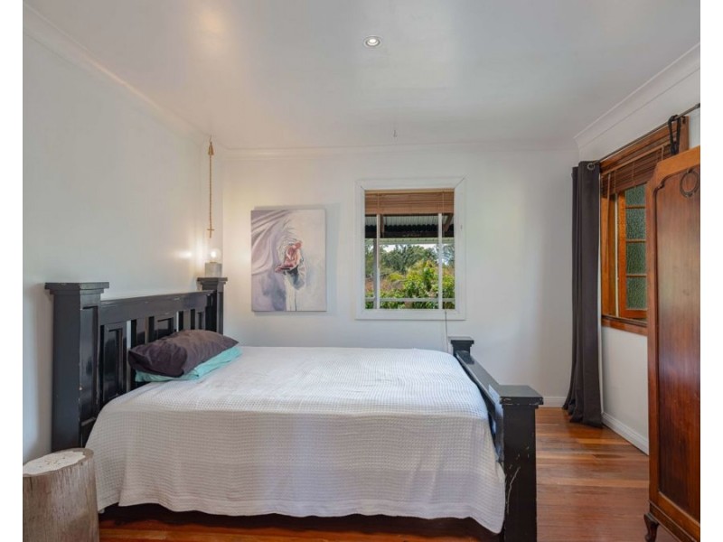 20 Browns Road, Victory Heights QLD 4570