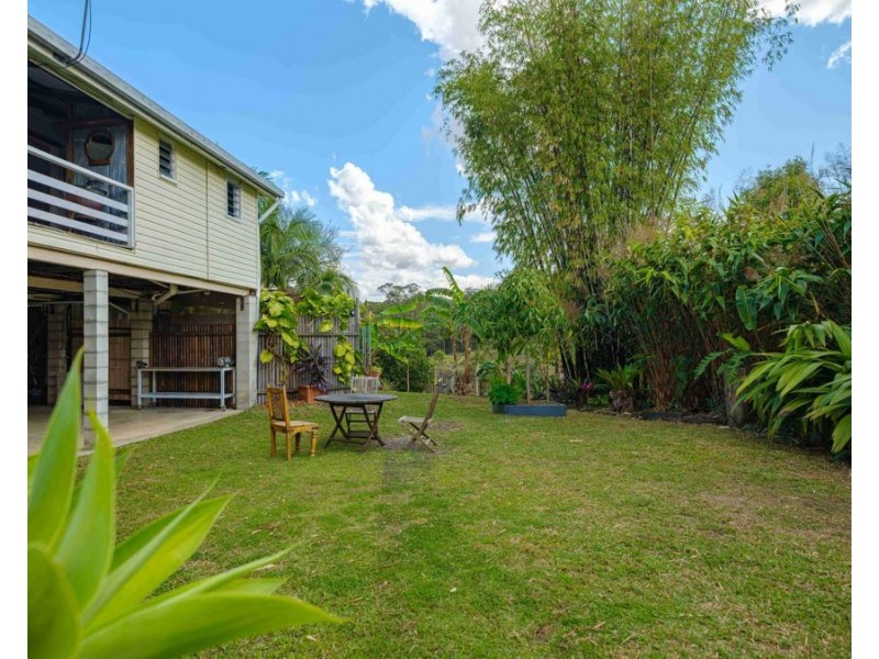 20 Browns Road, Victory Heights QLD 4570