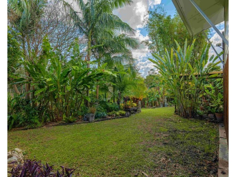20 Browns Road, Victory Heights QLD 4570