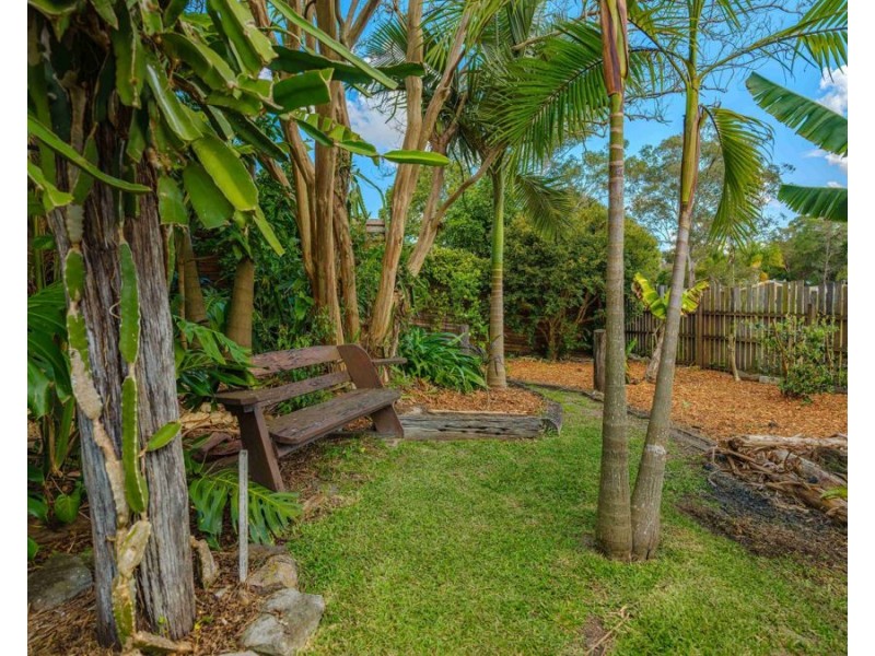 20 Browns Road, Victory Heights QLD 4570