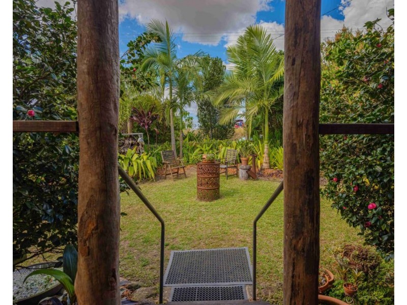 20 Browns Road, Victory Heights QLD 4570