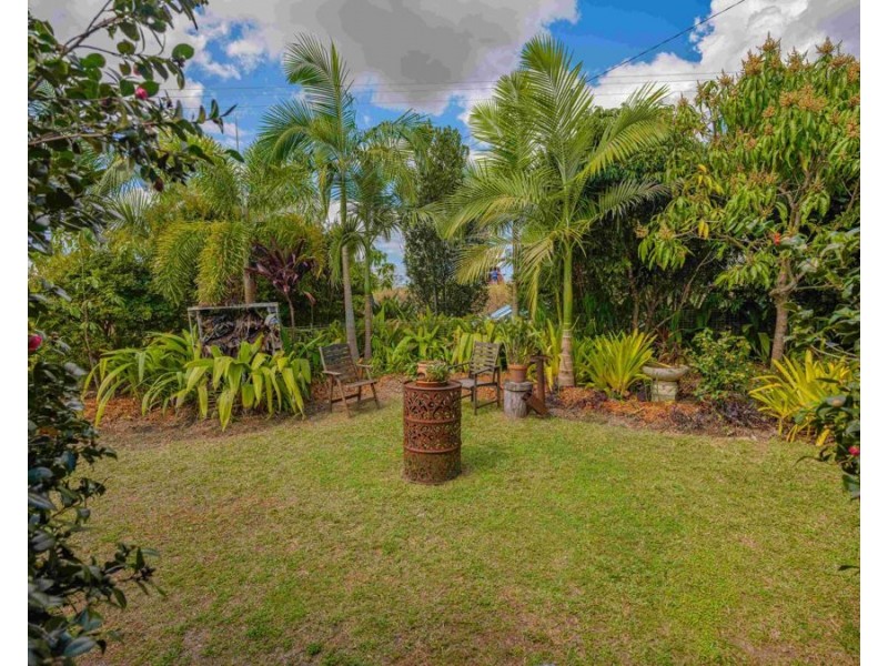 20 Browns Road, Victory Heights QLD 4570