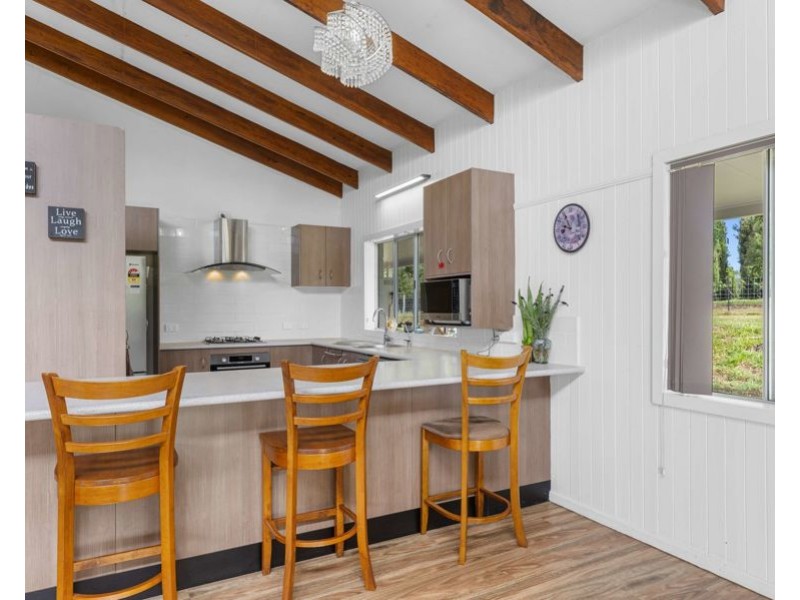 821 Kin Kin Road, Wolvi QLD 4570