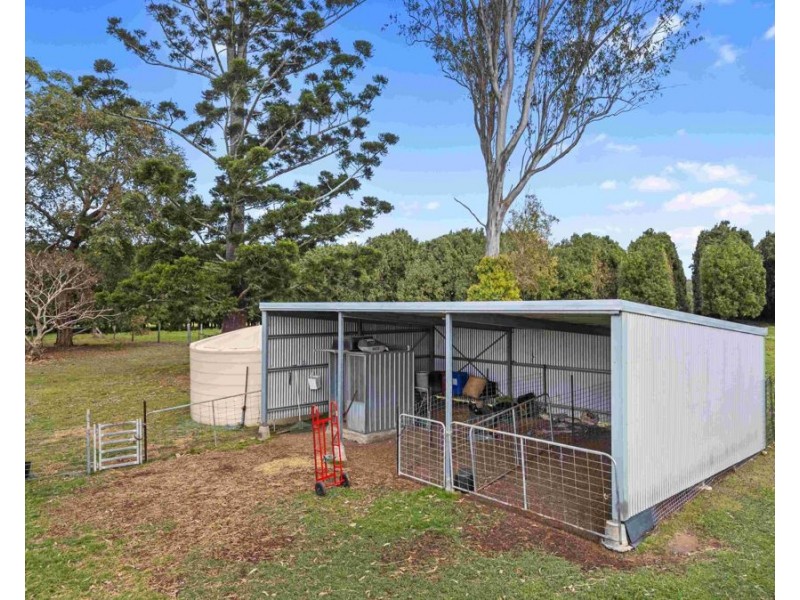 821 Kin Kin Road, Wolvi QLD 4570