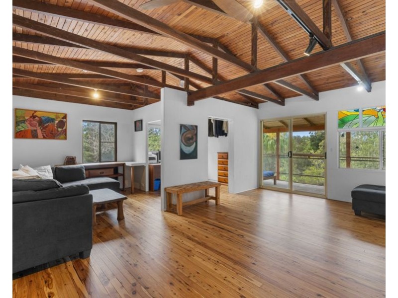 293 Stewart Road, Coondoo QLD 4570