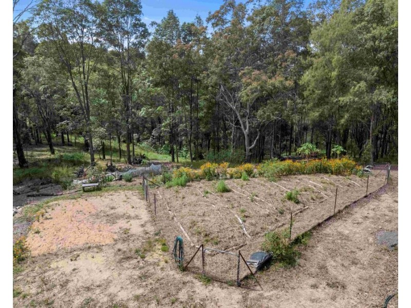 293 Stewart Road, Coondoo QLD 4570