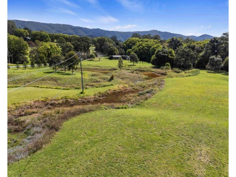 86 Sister Tree Creek Rd, Kin Kin QLD 4571