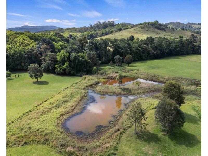 86 Sister Tree Creek Rd, Kin Kin QLD 4571