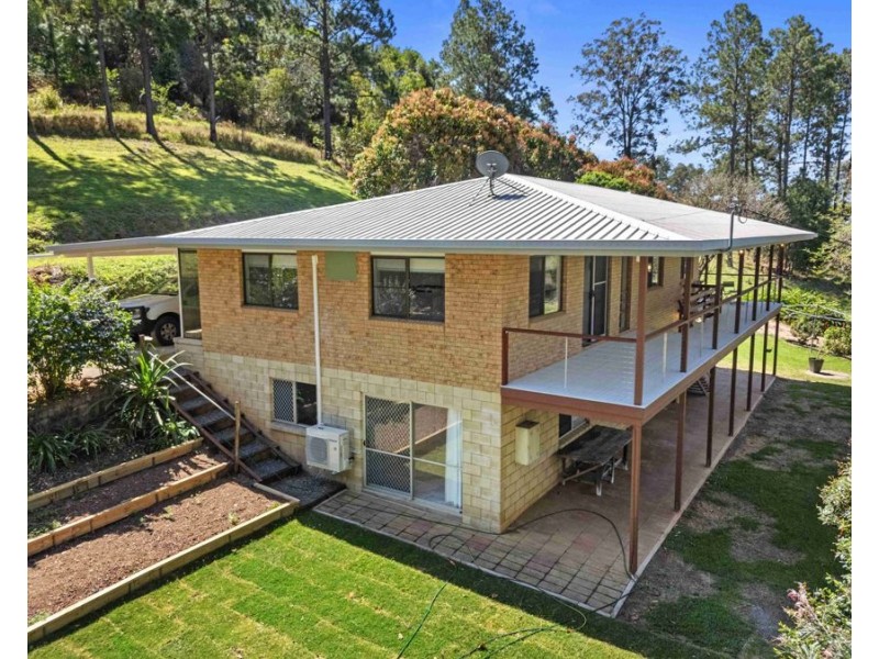 19 Pokela Road, Goomboorian QLD 4570