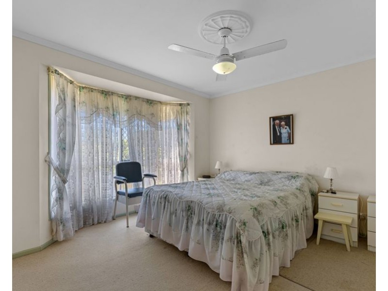 73 Groundwater Road, Southside QLD 4570