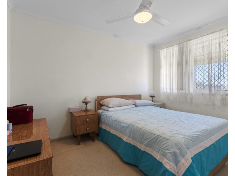 73 Groundwater Road, Southside QLD 4570