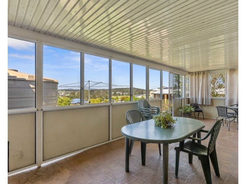 73 Groundwater Road, Southside QLD 4570