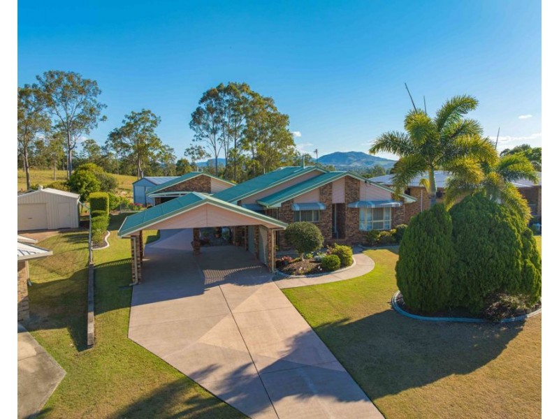 3 Woonga Court, Southside QLD 4570