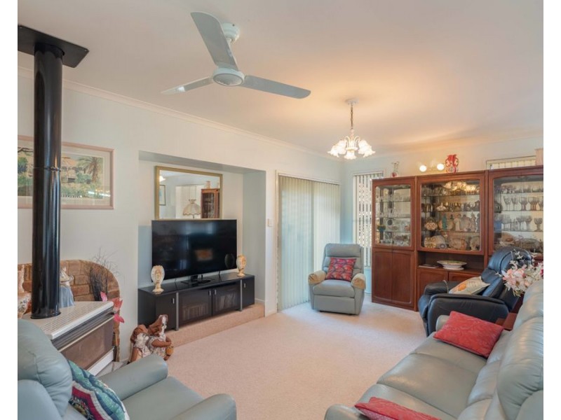 3 Woonga Court, Southside QLD 4570
