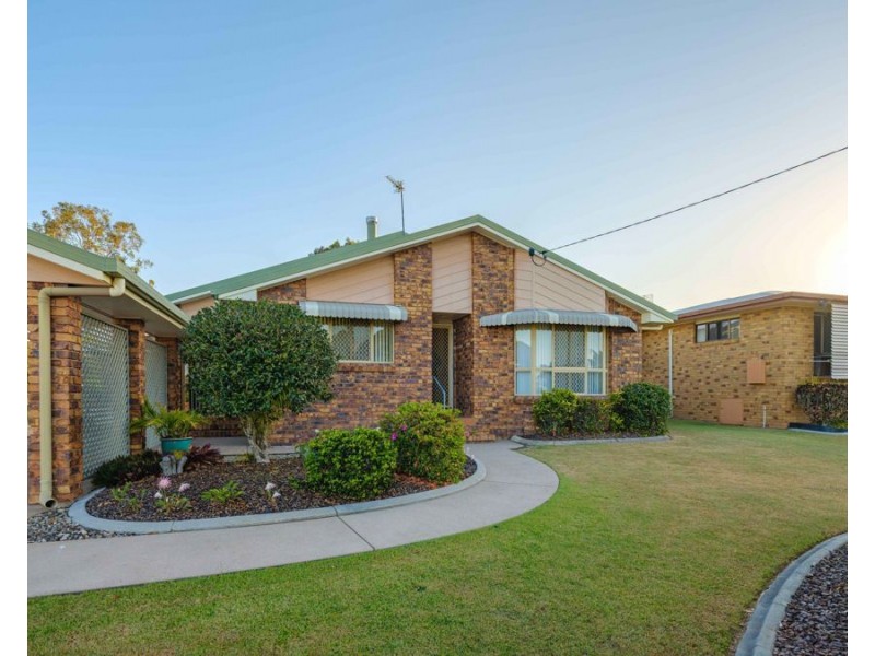 3 Woonga Court, Southside QLD 4570