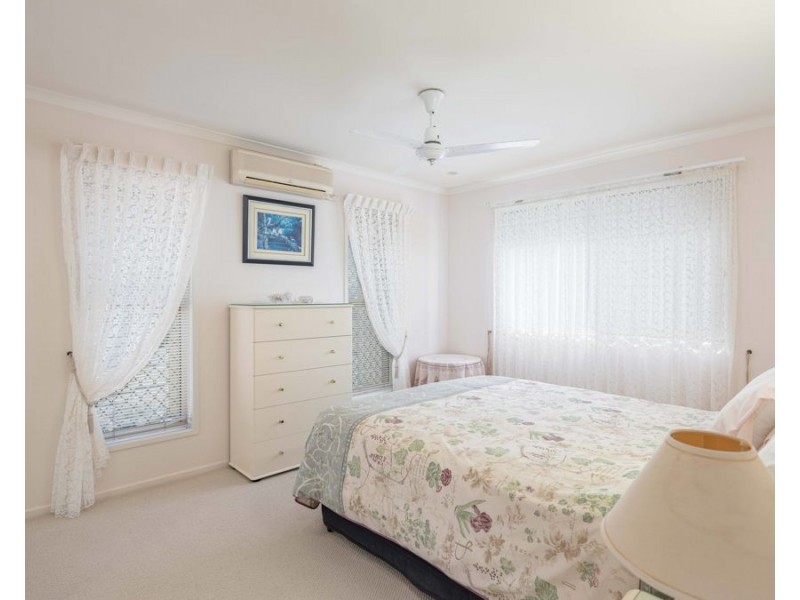 3 Woonga Court, Southside QLD 4570