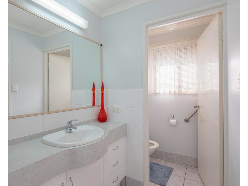 3 Woonga Court, Southside QLD 4570