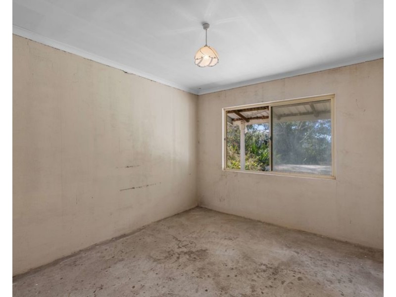 3 Broadbent Street, Glastonbury QLD 4570