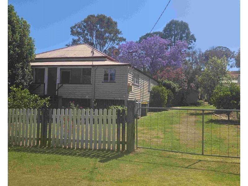 36 Laird Street, Goomeri QLD 4601