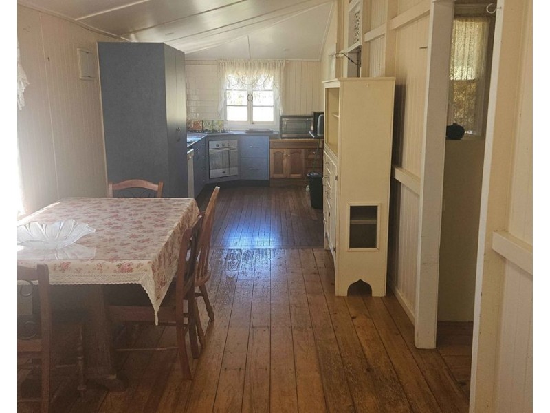 36 Laird Street, Goomeri QLD 4601