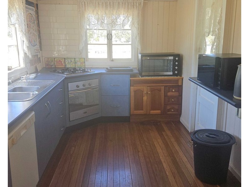 36 Laird Street, Goomeri QLD 4601