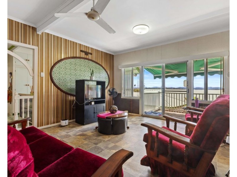 82a Rifle Range Rd, Gympie QLD 4570