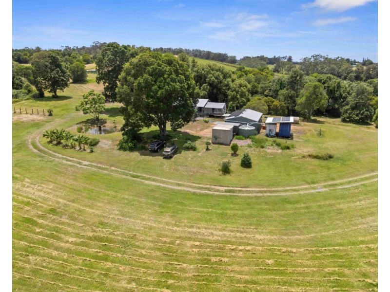 27 Tatnell Road, North Deep Creek QLD 4570