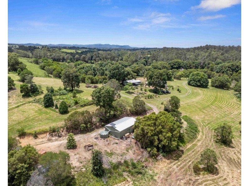 27 Tatnell Road, North Deep Creek QLD 4570