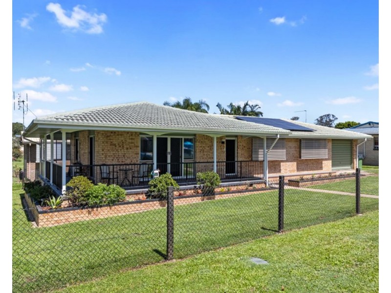 1 Justin Street, Southside QLD 4570
