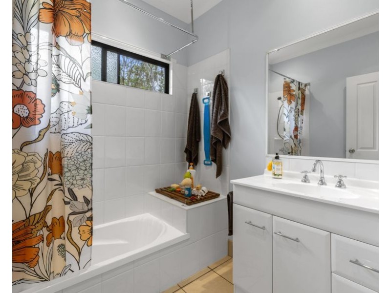 173 Arborten Road, Glenwood QLD 4570