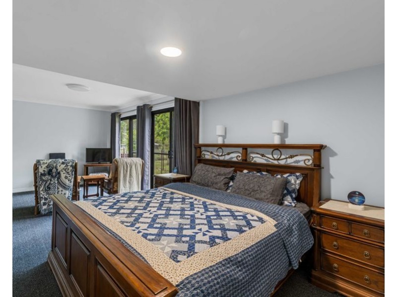 173 Arborten Road, Glenwood QLD 4570