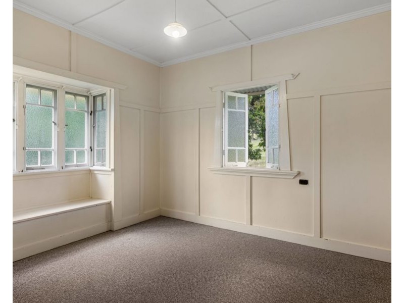 127 Little Road, Glastonbury QLD 4570