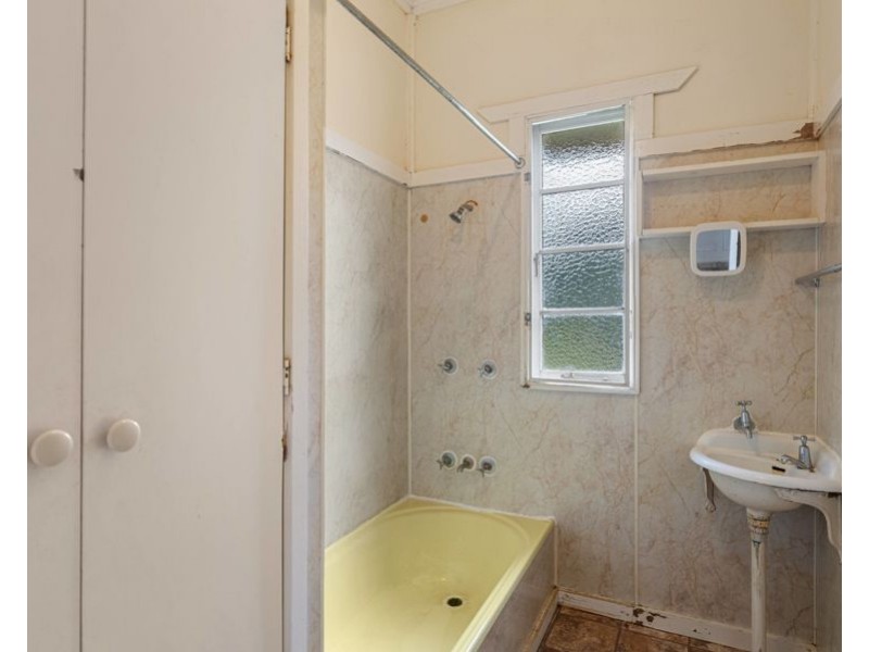 127 Little Road, Glastonbury QLD 4570