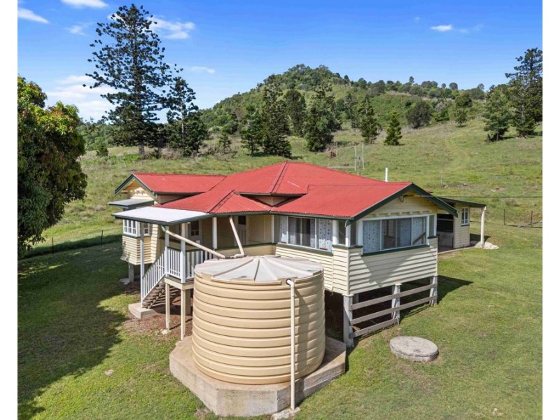 127 Little Road, Glastonbury QLD 4570