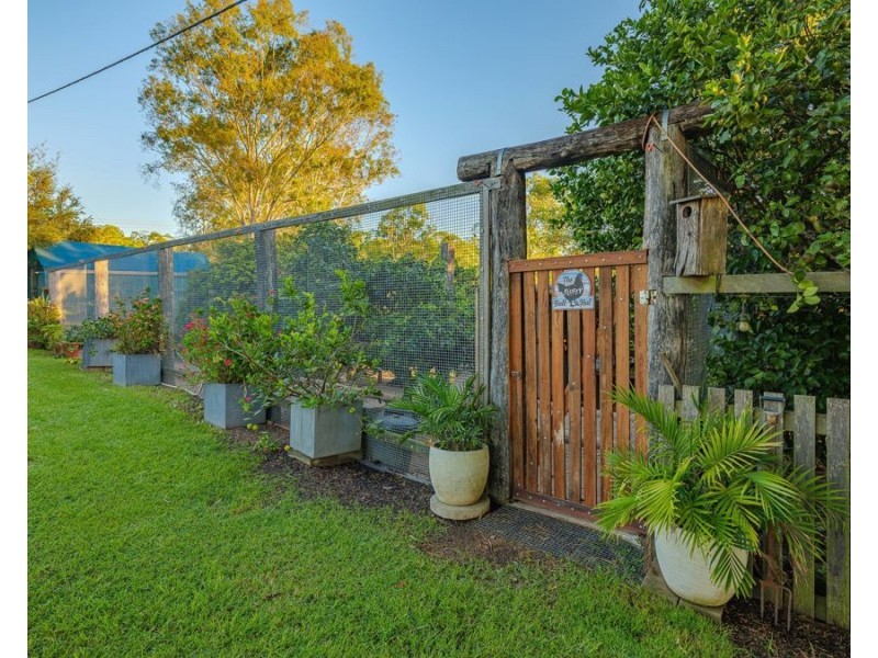 76 Beacon Hill Road, Coolabine QLD 4574