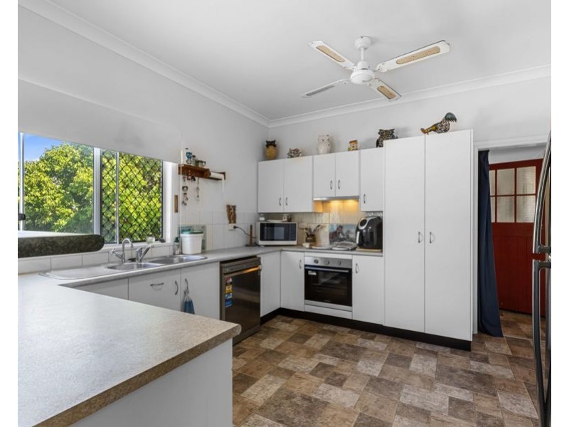 12 Hodge Street, Goomeri QLD 4601