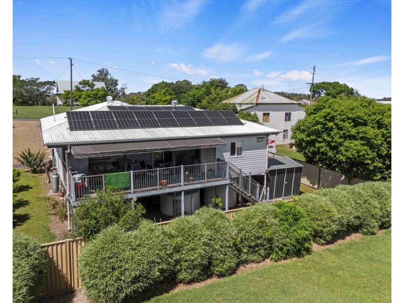 12 Hodge Street, Goomeri QLD 4601