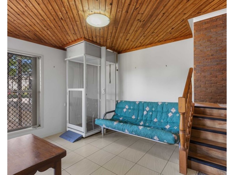 29 Rocklea Drive, Southside QLD 4570