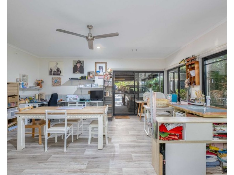 284 Lawson Road, Jones Hill QLD 4570