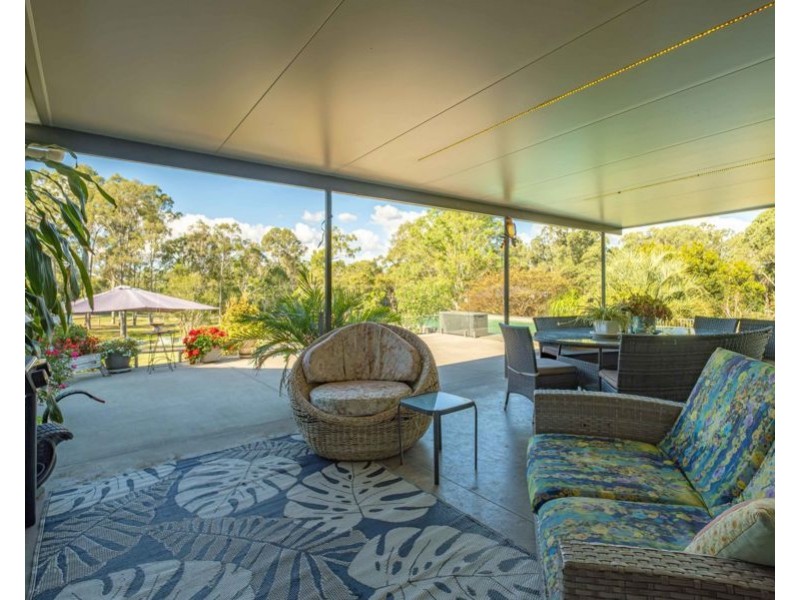 284 Lawson Road, Jones Hill QLD 4570