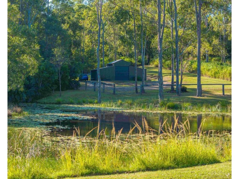 284 Lawson Road, Jones Hill QLD 4570