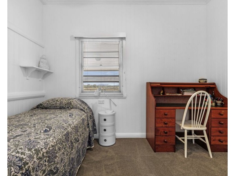 13 Roma Street, Monkland QLD 4570