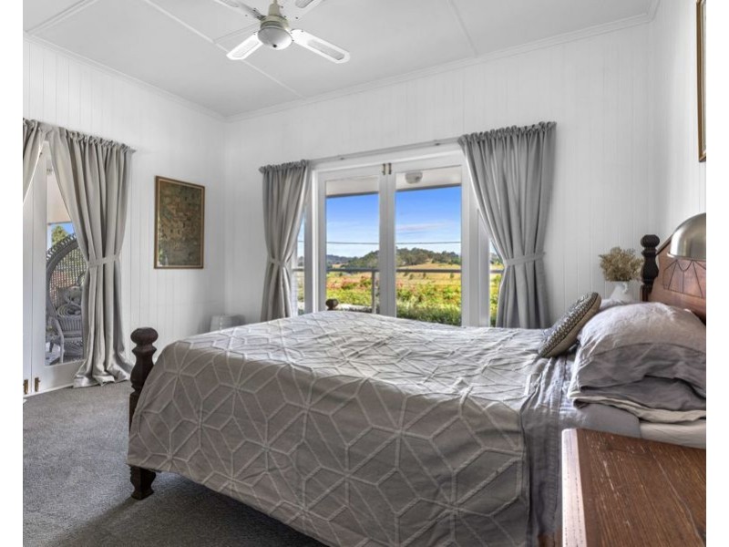 13 Roma Street, Monkland QLD 4570