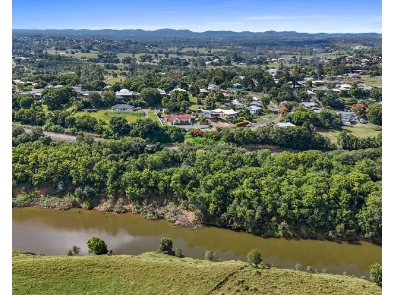 13 Roma Street, Monkland QLD 4570