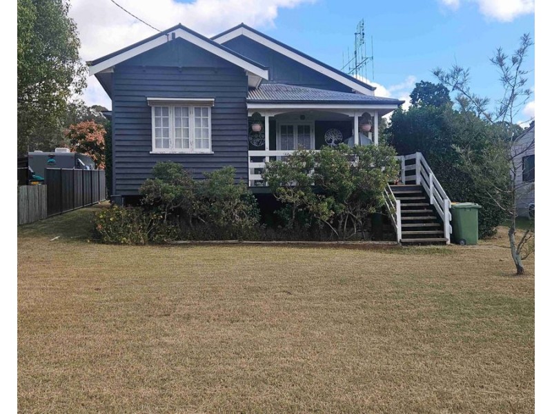 11 Murphy Street, Goomeri QLD 4601