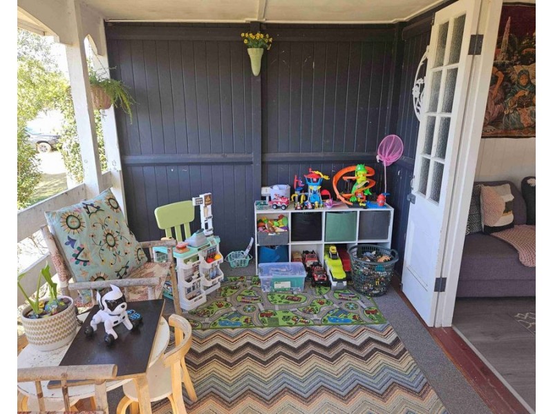 11 Murphy Street, Goomeri QLD 4601