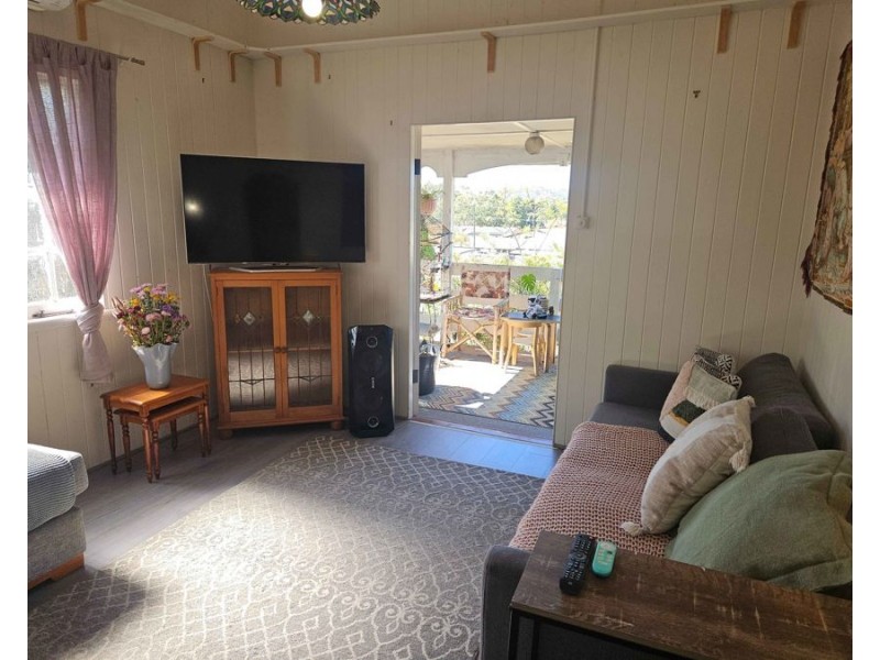 11 Murphy Street, Goomeri QLD 4601