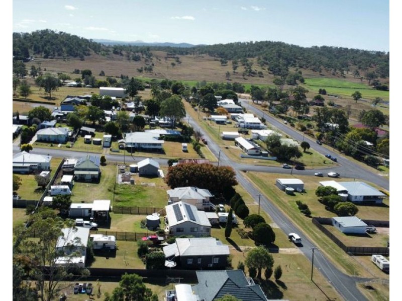 11 Murphy Street, Goomeri QLD 4601