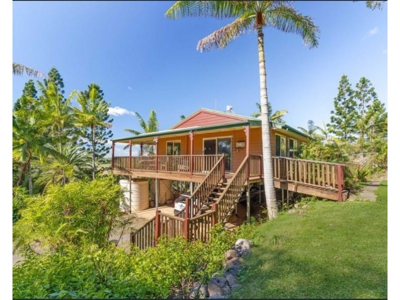 69 Calumet Rd, Goomboorian QLD 4570